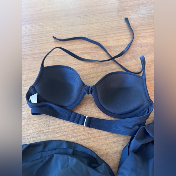 Brand new CupShe XS two piece they looks like a one piece swimsuit - Picture 6 of 9